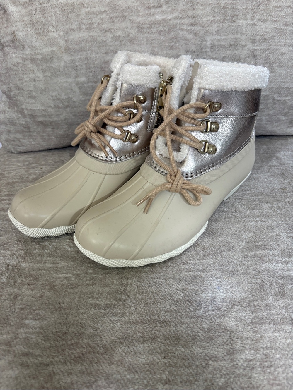 Sperry Female Beige & Metallic Silver Sherpa-Trim Rain Boots 6.5 Waterproof NWOT